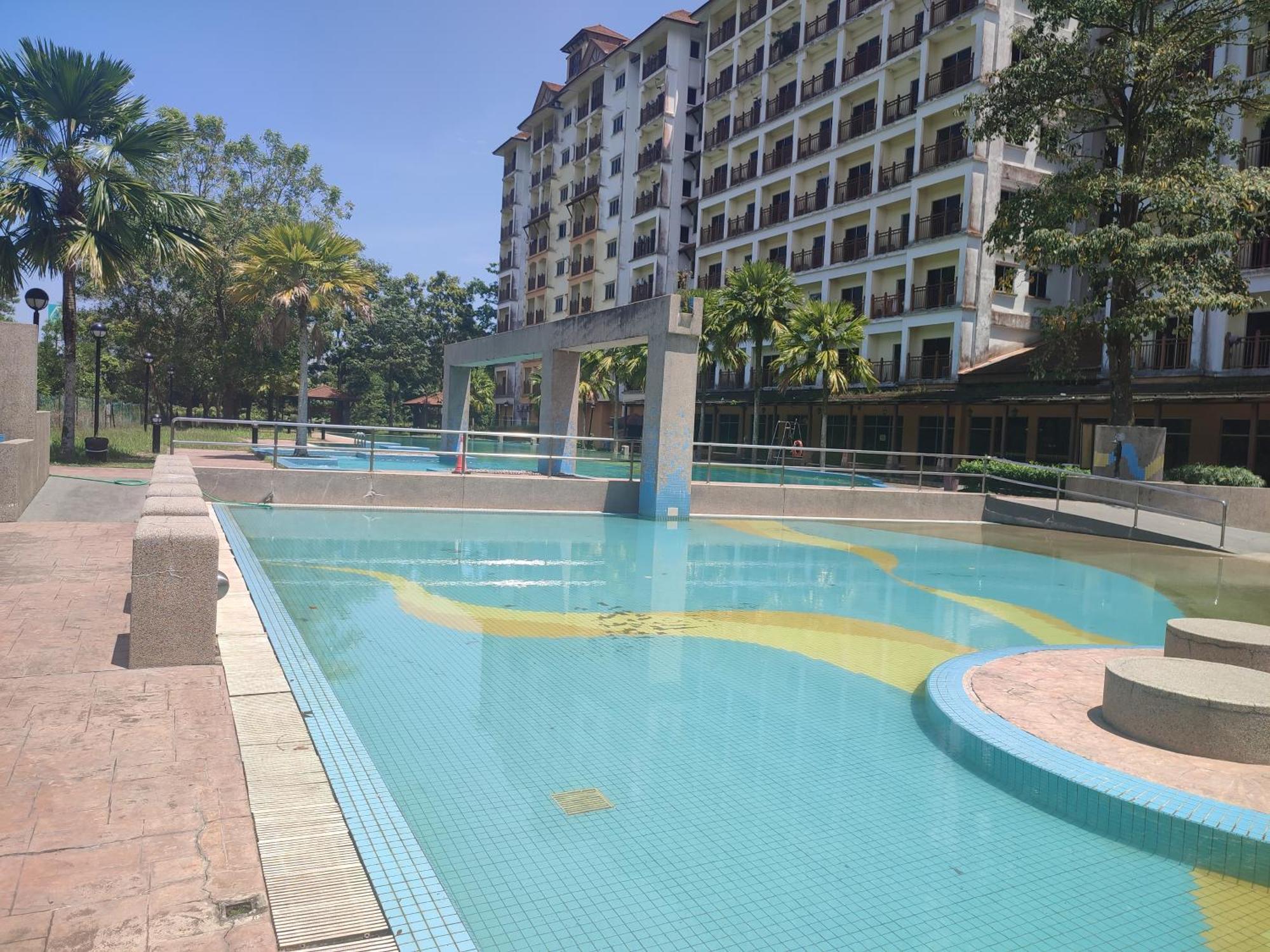 Sofea Inn Bukit Merah - Suria A7733 Kampong Selemat Buitenkant foto