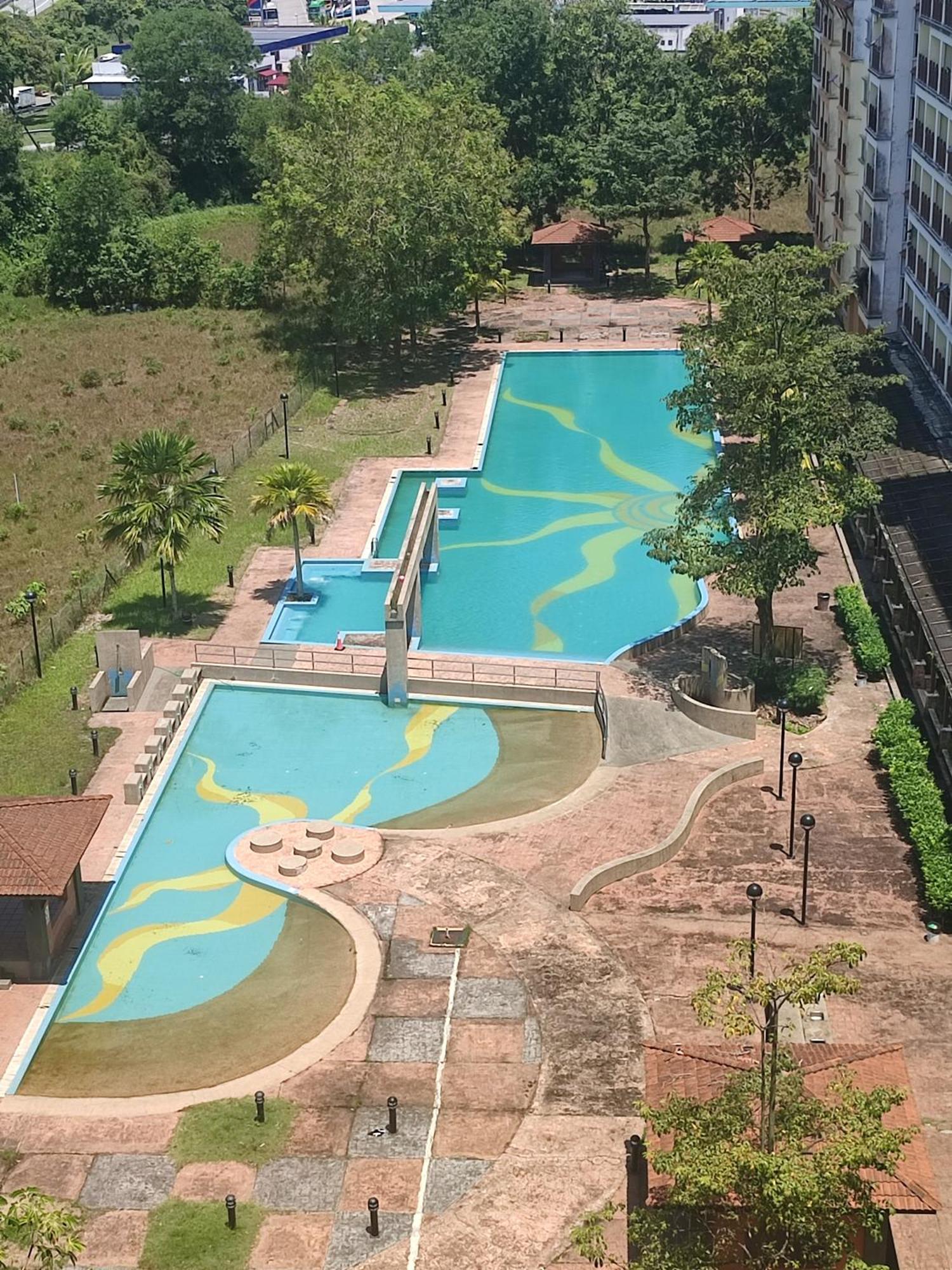Sofea Inn Bukit Merah - Suria A7733 Kampong Selemat Buitenkant foto